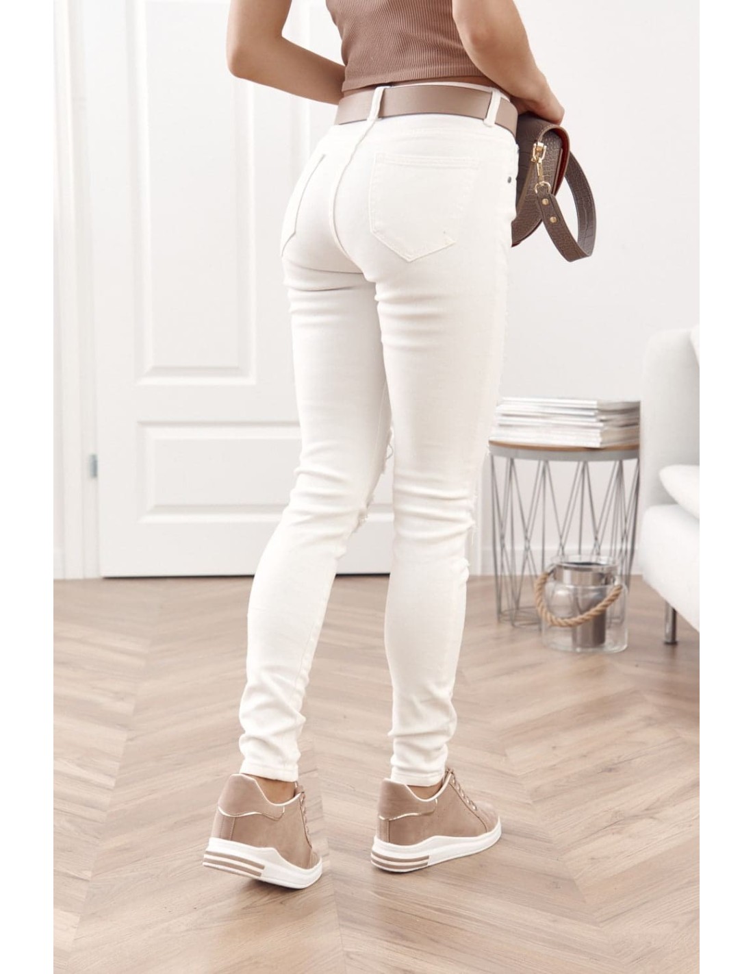 Tailored jeans with holes, cream 015 - Online store - Boutique